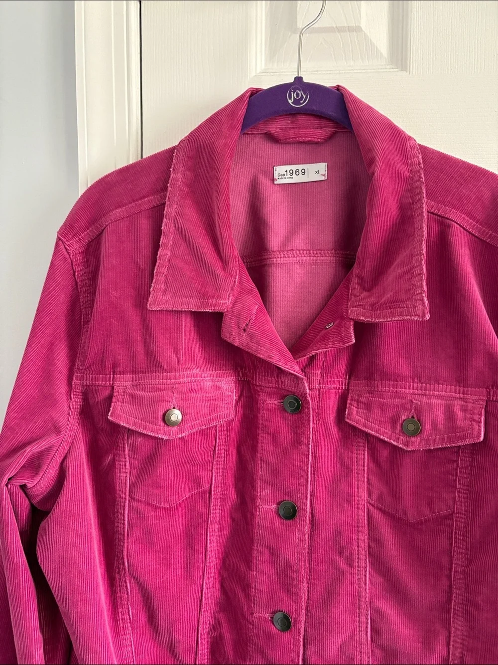 GAP 1969 Berry Pink Lily Flap Corduroy Button Front Trucker Jacket Size XL